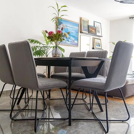 Comfort Apartment Dorin มาคาร์สกา ภายนอก รูปภาพ