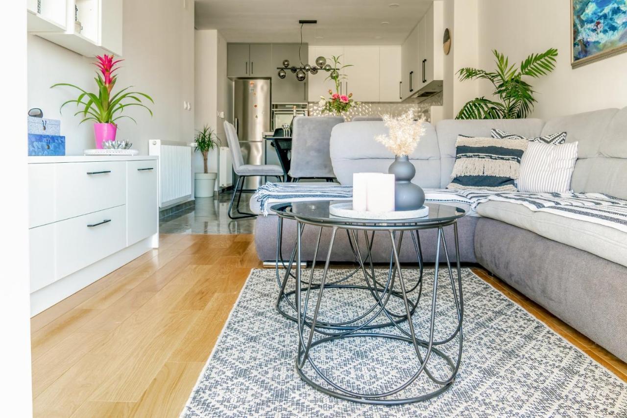 Comfort Apartment Dorin มาคาร์สกา ภายนอก รูปภาพ